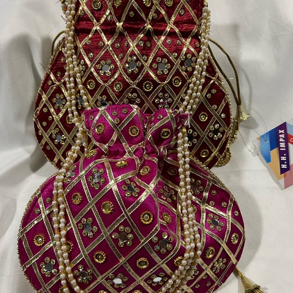 Potli - Picture 2 of 2